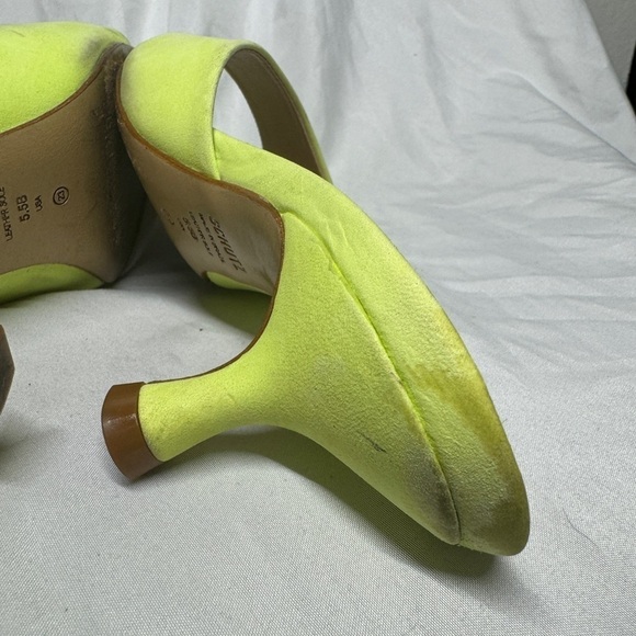 Schutz Dethalia Suede Open Toe Stap Kitten Heel Green Fresh Sandal Size 5.5 - Picture 8 of 15